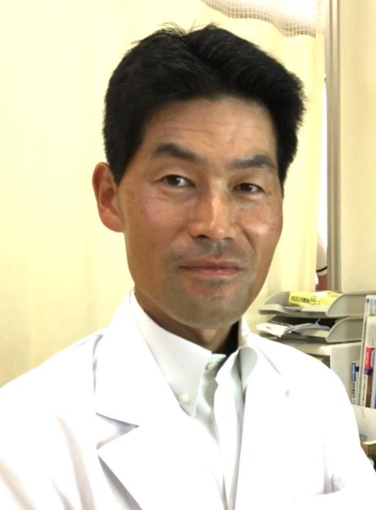 医師　岩本 範顕